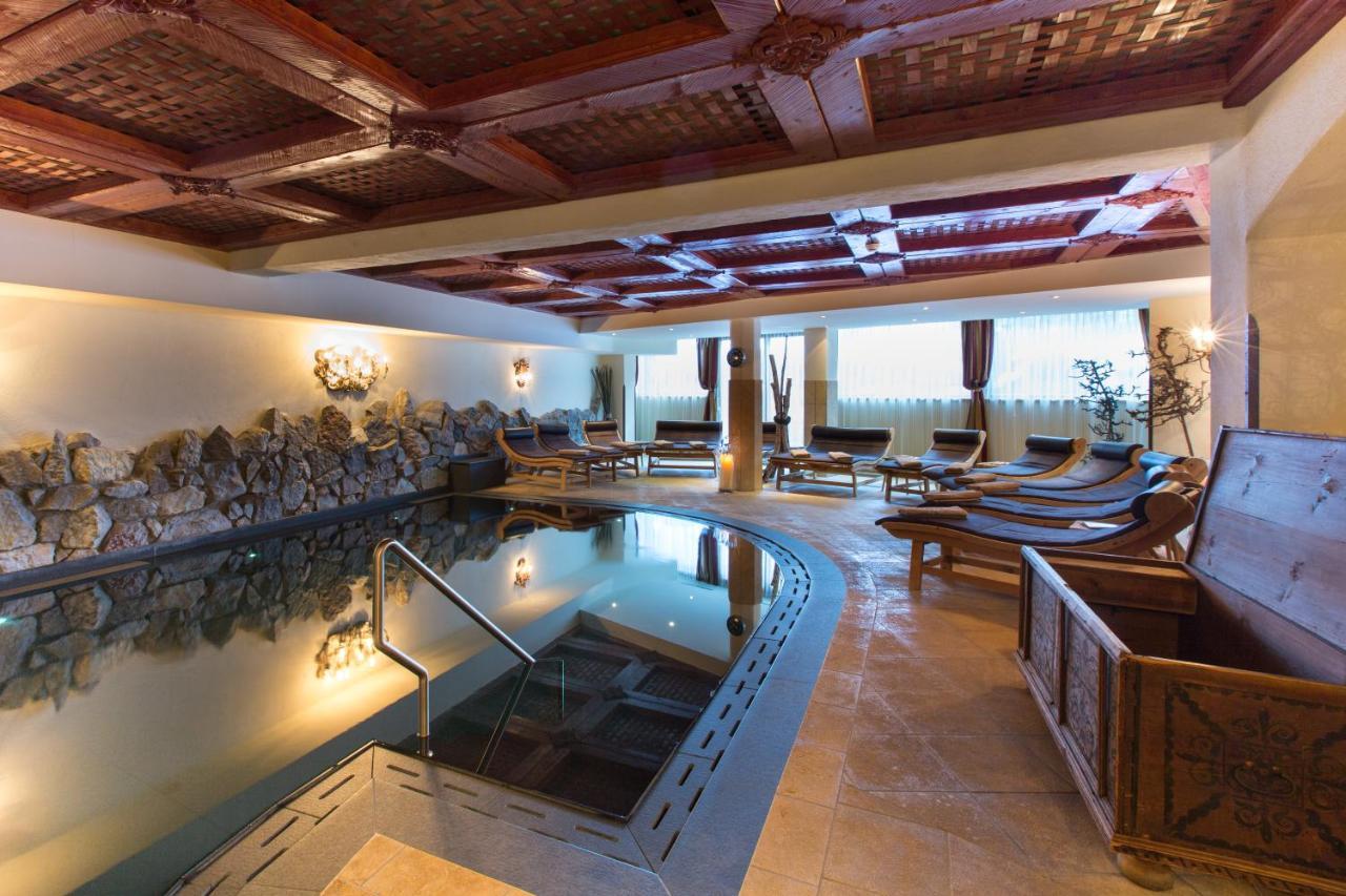 Raffl'S St. Antoner Hof Hotel ซังคท์อันทอนอัมอาร์ลแบร์ก ภายนอก รูปภาพ
