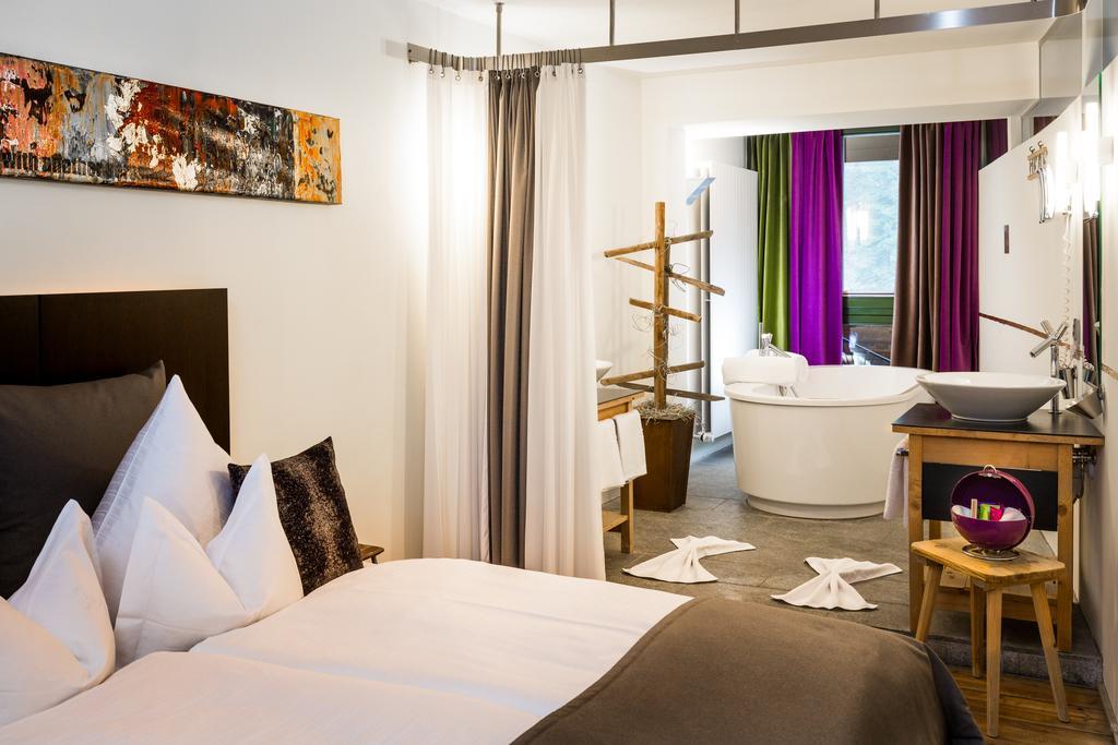 Raffl'S St. Antoner Hof Hotel ซังคท์อันทอนอัมอาร์ลแบร์ก ภายนอก รูปภาพ