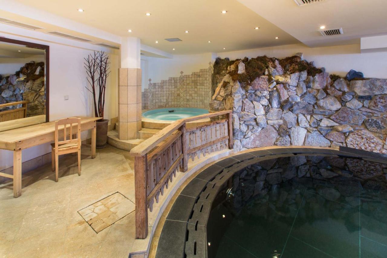 Raffl'S St. Antoner Hof Hotel ซังคท์อันทอนอัมอาร์ลแบร์ก ภายนอก รูปภาพ