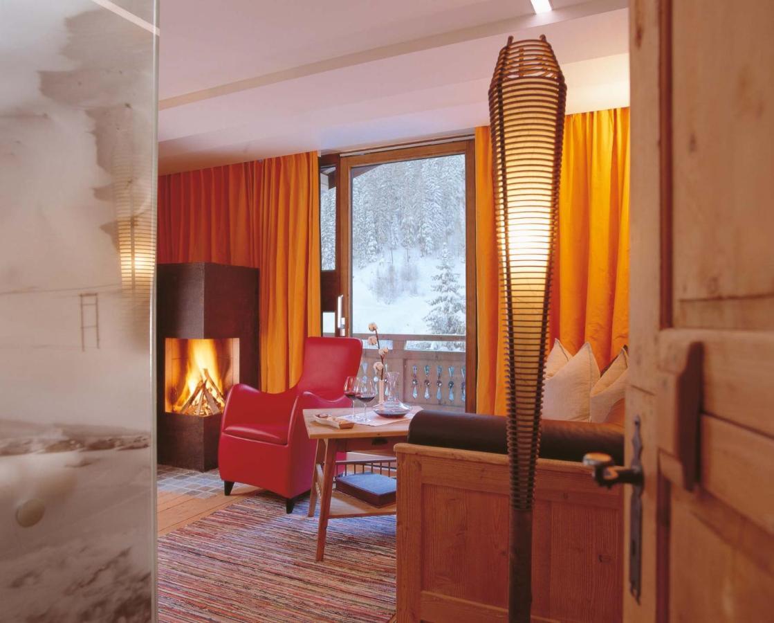 Raffl'S St. Antoner Hof Hotel ซังคท์อันทอนอัมอาร์ลแบร์ก ภายนอก รูปภาพ